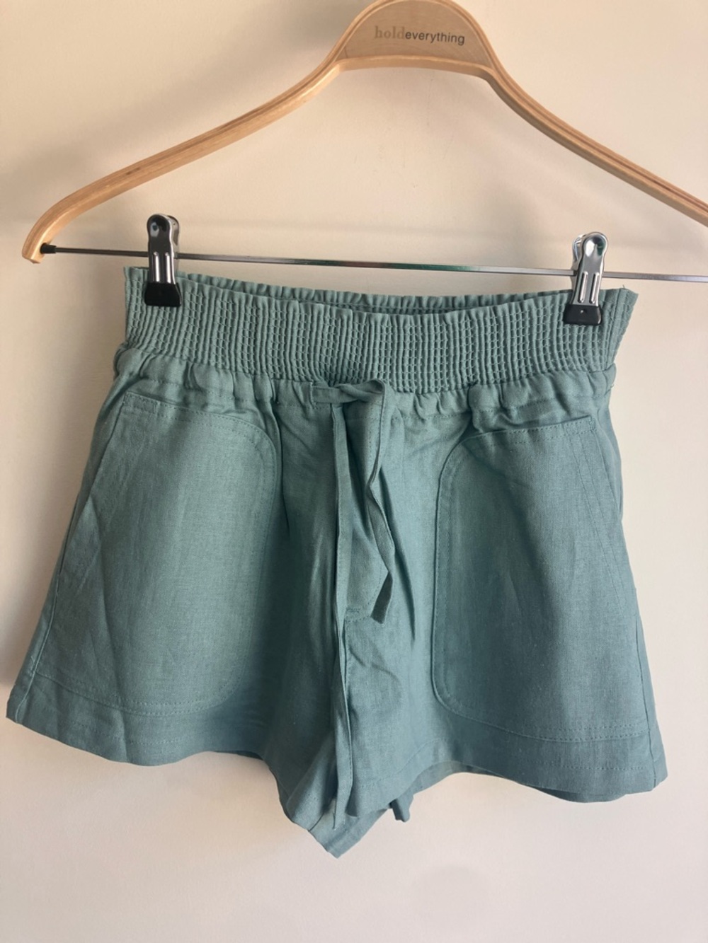 LOVE TREE Women's Mid Rise Casual Lounge Linen Blend Mint Shorts Small NWT